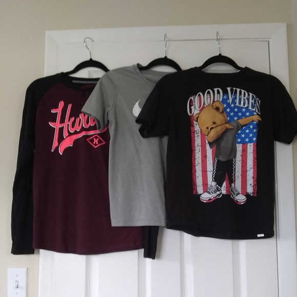 Youth Large and XL bundle of 22 shirts - Picture 13 of 14